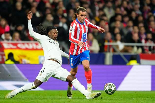 Atletico de Madrid v Real Madrid C.F. - UEFA Champions League 2024 25 Round of 16 Second Leg Aurelien Tchouameni defensive midfield of Real Madrid and France and Antoine Griezmann second striker of Atletico de Madrid and France compete for the ball during the UEFA Champions League 2024 25 UEFA Champions League 2024 25 Round of 16 second leg match between Atletico de Madrid and Real Madrid C.F. at Estadio Riyadh Air Metropolitano on March 12, 2025 in Madrid, Spain. Madrid Spain  Copyright: xJosexBretonx originalFilename:bretonhernandez-atletico250312_npT98.jpg