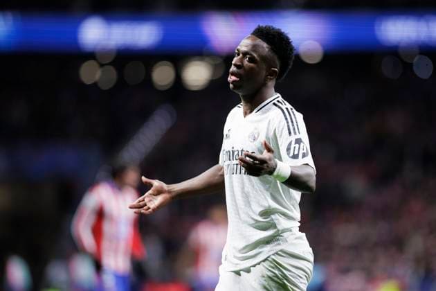 UEFA champions league - Atletico de Madrid vs Real Madrid MADRID,SPAIN - 12 March: Vinicius jr of Real Madrid gesture during UEFA champions league 2024 25 round of 16 second leg match between Atletico de Madrid and Real Madrid at Riyadh Air Metropolitano Stadium. (Photo by Guillermo Martinez) Madrid Riyadh Air Metropolitano Stadium Spain Copyright: xGuillermoxMartinezx