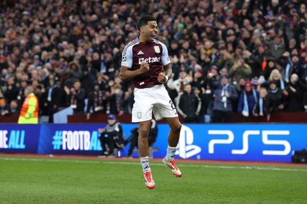 Aston Villa gegen Club Brugge 12. März 2025, Aston UEFA Champions League, Achtelfinale, Rückspiel Aston Villa gegen Club Brugge Ian Maatsen von Aston Villa feiert seinen zweiten Treffer Foto Charlotte Wilson Abseits Aston UK  Copyright: xCharlottexWilsonx xOffsidexOffside