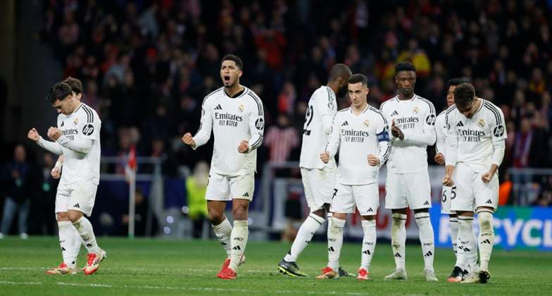 Atletico de Madrid v Real Madrid C.F. - UEFA Champions League 2024 25 Round of 16 Second Leg Jude Bellingham of Real Madrid CF and team mates celebrate in the penalty shoot out during the UEFA Champions League 2024 25 UEFA Champions League 2024 25 Round of 16 second leg match between Atletico de Madrid and Real Madrid C.F. at Estadio Civitas Metropolitano on March 12, 2025 in Madrid, Spain. Madrid Estadio Metropolitano Spain Spain Copyright: xRichardxSellers Sportsphoto APLx 14061054