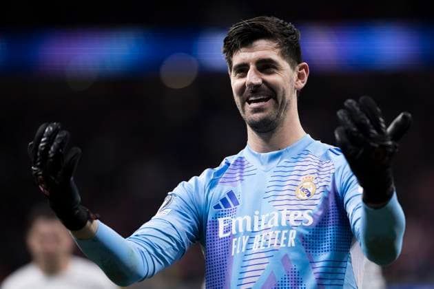 UEFA champions league - Atletico de Madrid vs Real Madrid MADRID,SPAIN - 12 March: Real Madrid goalkeeper Thibaut Courtois celebrates victory during UEFA champions league 2024 25 round of 16 second leg match between Atletico de Madrid and Real Madrid at Riyadh Air Metropolitano Stadium. (Photo by Guillermo Martinez) Madrid Riyadh Air Metropolitano Stadium Spain Copyright: xGuillermoxMartinezx