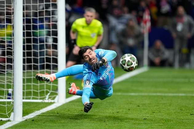 March 12, 2025, Madrid, Madrid, SPAIN: Thibaut Courtois of Real Madrid in action during the UEFA Champions League 2024 25 League Round of 16 Second Leg match between Atletico de Madrid and Real Madrid CF, at Riyadh Air Metropolitano stadium on March 12, 2025, in Madrid, Spain. Madrid SPAIN - ZUMAa181 20250312_zaa_a181_190 Copyright: xOscarxJ.xBarrosox