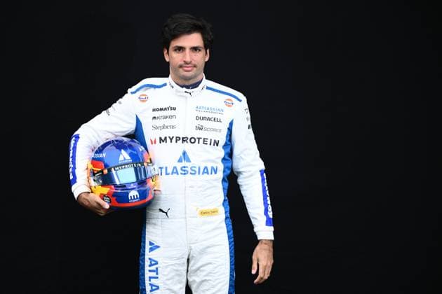 AUSTRALIAN GRAND PRIX, Carlos Sainz of Williams poses during the drivers portrait photo session at Albert Park Circuit in Melbourne, Victoria, Thursday, March 13, 2025. ( NO ARCHIVING, EDITORIAL USE ONLY, NO USE IN BOOKS WITHOUT CONSENT Melbourne Victoria Australia  Copyright: xJoelxCarrettx 20250313194677843360