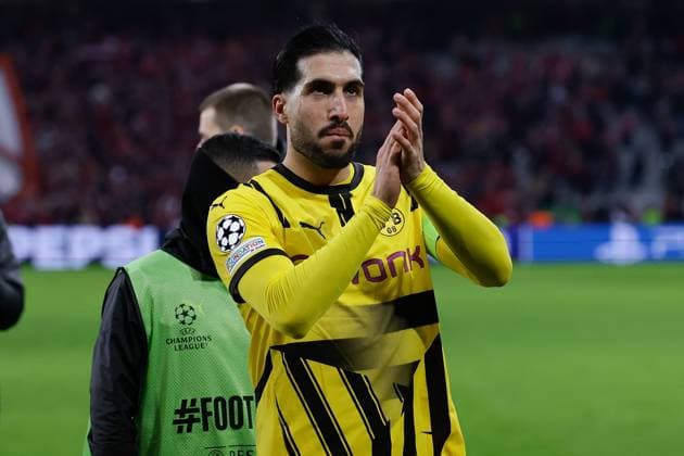 March 12, 2025, Villeneuve D ascq, France, Emre Can Borussia Dortmund applauds the fans after the match the UEFA Champions League match between OSC Lille and Borussia Dortmund Copyright: AntonioxBorga