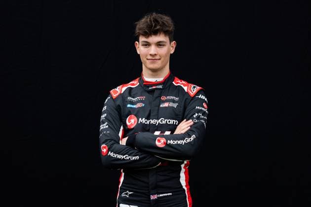 F1 - AUSTRALIAN GRAND PRIX 2025 BEARMAN Ollie Oliver (gbr), Haas F1 Team VF-25, portrait during the Formula 1 Louis Vuitton Australian Grand Prix 2025, 1st round of the 2025 FIA Formula One World Championship, WM, Weltmeisterschaft from March 14 to 16, 2025 on the Albert Park Grand Prix Circuit, in Melbourne, Australia -  Copyright: xJoaoxFilipex