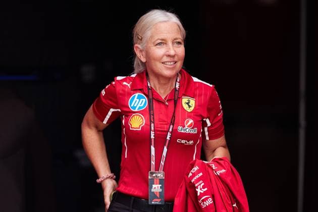 13.03.2025, xrarjax, Motorsport FIA Formel 1, Großer Preis von Australien 2025 v.l. Angela Cullen (Ferrari) (FIA REGULATIONS PROHIBIT ANY USE OF PHOTOGRAPHS as IMAGE SEQUENCES and or QUASI-VIDEO) Melbourne
