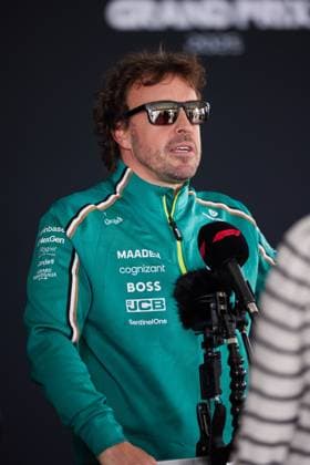 13 03 2025, xrarjax, Motorsport FIA Formula 1, Australian Grand Prix 2025 v l Fernando Alonso Aston Martin starting number 14 Melbourne