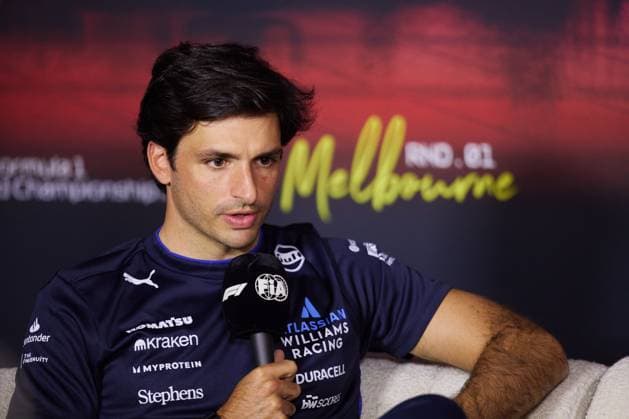 13 03 2025, xrarjax, Motorsport FIA Formula 1, Australian Grand Prix 2025 v l Carlos Sainz Williams Racing starting number 55 FIA REGULATIONS PROHIBIT ANY USE OF PHOTOGRAPHS as IMAGE SEQUENCES and or QUASI VIDEO Melbourne