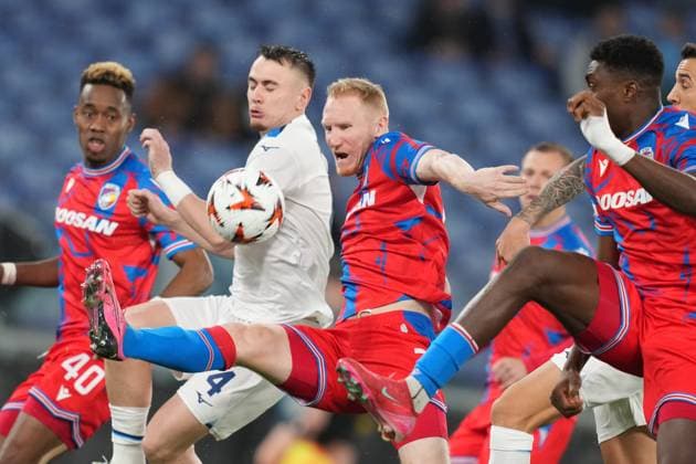 Plzen& x2019;s Vaclav Jemelka Lazio& x2019;s Patric during the UEFA Europa League between Lazio and Viktoria Plzen at the Olympic Stadium in Rome, Italy - Thursday 13 March 2025 - Soccer  Copyright: xAlfredoxFalcone LaPressex
