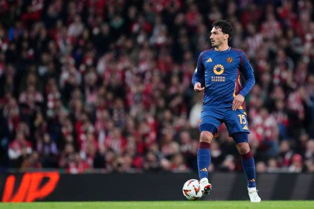 Athletic Club v AS Roma - UEFA Europa League 2024 25 Round of 16 Second Leg Mats Hummels centre-back of Roma and Germany during the UEFA Europa League 2024 25 Round of 16 Second Leg match between Athletic Club and AS Roma at Estadio de San Mames on March 13, 2025 in Bilbao, Spain. Bilbao Basque Country Spain  Copyright: xJosexBretonx originalFilename:bretonhernandez-athletic250313_npEXS.jpg