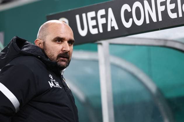 SOCCER - UEFA ECL, Rapid vs Borac VIENNA,AUSTRIA,13.MAR.25 - SOCCER - UEFA Conference League, round of 16, SK Rapid Wien vs FK Borac Banja Luka. Image shows head coach Mladen Zizovic (Borac).  GEPAxpictures xArminxRauthner