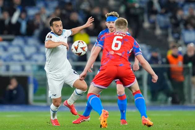 Pedro (SS Lazio) in action, UEFA Europa League 2024 25 Round of 16 Second Leg, S.S. Lazio v FC Viktoria Plzen, Olimpico Stadium, March 13, 2025, Rome, Italy.