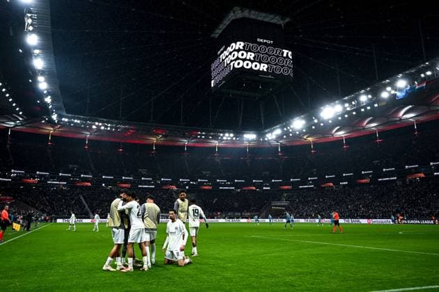 Hugo Ekitike Eintracht Frankfurt, 11 and team celebrate the goal for 3 0, GER, Eintracht Frankfurt vs Ajax Amsterdam, Football, UEFA Europa League, Round of 16, Second leg, Match time 2024 25, 13 03 2025 GER, Eintracht Frankfurt vs Ajax Amsterdam, Football, UEFA Europa League, Round of 16, Second leg, Match time 2024 25, 13 03 2025 Frankfurt am Main Copyright: xEibner-Pressefoto FlorianxWieganx EP_FWD