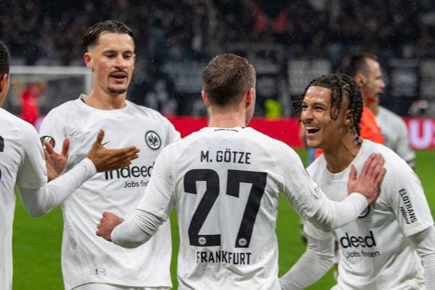 2025 03 13 xJAx UEFA EUROPA LEAGUE Eintracht Frankfurt AFC Ajax Amsterdam v l , Robin Koch Eintracht Frankfurt , Mario Götze Eintracht Frankfurt , Jean Matteo Bahoya Eintracht Frankfurt Torjubel, Goal celebration, celebrate the goal DFL DFB REGULATIONS PROHIBIT ANY USE OF PHOTOGRAPHS as IMAGE SEQUENCES and or QUASI VIDEO Copyright: JoaquimxFerreira