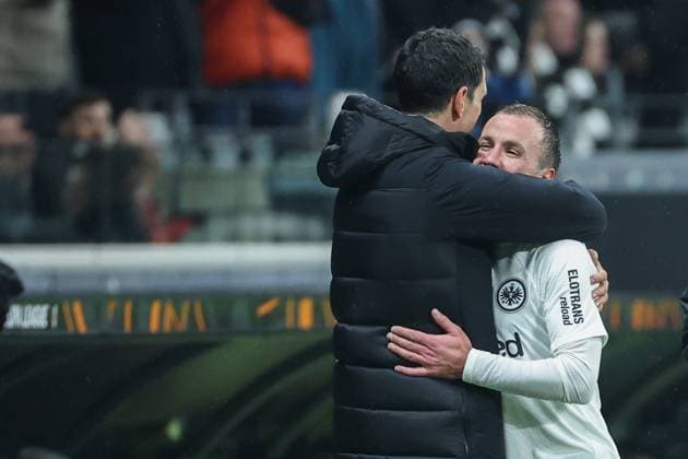 UEFA Europa League Eintracht Frankfurt Ajax Amsterdam on 13 03 2025 at Deutsche Bank Park in Frankfurt Coach Dino Toppmöller Toppmoeller Toppmoller Frankfurt and Mario Götze Goetze Gotze Frankfurt 27 hug each other MH