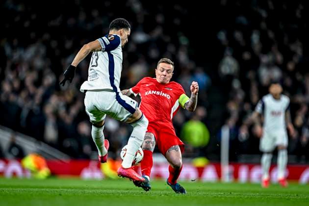 Tottenham Hotspur forwarder Dominic Solanke, AZ midfielder Jordy Clasie, during the match Tottenham Hotspur AZ at the Tottenham Hotspur Stadium for the UEFA Europa League Round of 16 2nd Leg season 2024 2025 in LONDON, Great Britain on 13 march 2025, photo by Stefan Koops EYE4images DeFodi Images