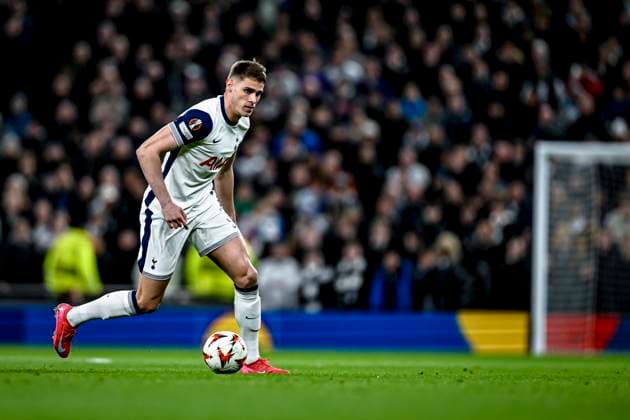 Tottenham Hotspur defender Mickey van de Ven, during the match Tottenham Hotspur AZ at the Tottenham Hotspur Stadium for the UEFA Europa League Round of 16 2nd Leg season 2024 2025 in LONDON, Great Britain on 13 march 2025, photo by Stefan Koops EYE4images DeFodi Images