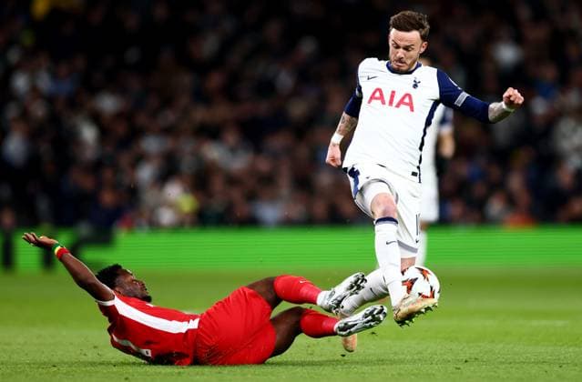 Ibrahim Sadiq of AZ Alkmaar and James Maddison of Tottenham Hotspur. Tottenham Hotspur v AZ Alkmaar, UEFA Europa League, Round of 16, Second Leg, Football, Tottenham Hotspur Stadium, London, UK - 13 Mar 2025 EDITORIAL USE ONLY No use with unauthorised audio, video, data, fixture lists, club league logos or live services. Online in-match use limited to 120 images, no video emulation. No use in betting, games or single club league player publications.  Copyright: xJamesxMarsh Shutterstockx 15188196ae