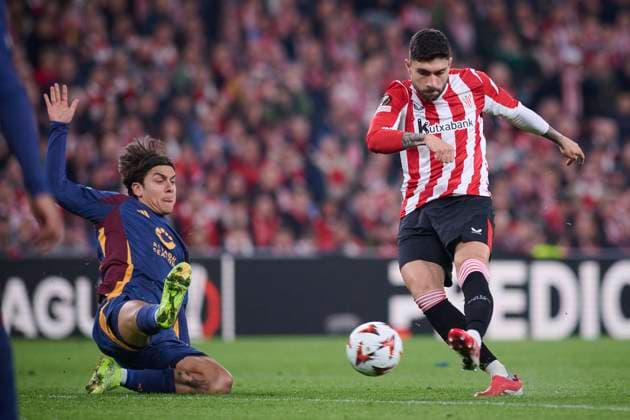 ATHLETIC DE BILBAO v AS ROMA. UEFA EUROPA LEAGUE 2024 2025. ROUND OF 16. Athletic de Bilbao s Unai Nunez (r) and AS Roma™s Paulo Dybala (l) during UEFA Europa League 2024 2025 Round of 16 2nd leg match. March 13,2025. (ALTERPHOTOS Jorge Ropero) BilbaoSpain  Copyright: xJorgexRoperox