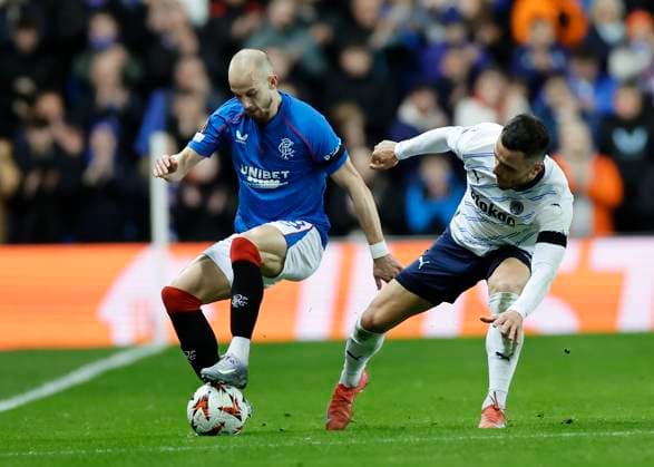 Rangers v Fenerbahce S.K. UEFA Europa League Vaclav ÄaernÃ½ of Rangers shields the ball from Filip KostiÄ‡ of Fenerbahce S.K. during the UEFA Europa League Round of 16 Second Leg match at Ibrox Stadium, Glasgow UK Newspapers OUT Copyright: xFredxPalmerx FIL-21575-0067