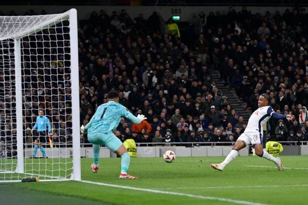 Spurs vs AZ Alkmaar Europa League GOAL Wilson Odobert of Tottenham Hotspur scores his second goal and his sides third. during the Spurs vs AZ Alkmaar UEFA Europa League Round of 16 Leg 2 tie at the Tottenham Hotspur Stadium London. London Tottenham Hotspur Stadium UK Copyright: xMartinxDaltonx Spurs_vs_AZ_Alkmaar_130325_MD_024