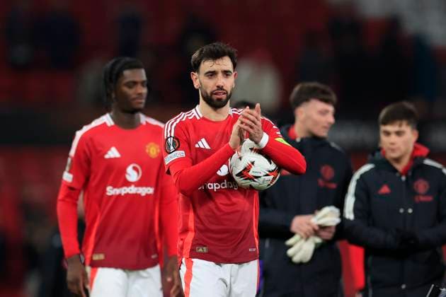 Manchester United, ManU v Real Sociedad Europa League 13 03 2025. Bruno Fernandes (8) of Manchester United with his hat trick match ball at the end of the Europa League match between Manchester United and Real Sociedad at Old Trafford, Manchester, England on 13 March 2025. Manchester Old Trafford Greater Manchester England Editorial use only , Copyright: xConorxMolloyx PSI-21633-0078