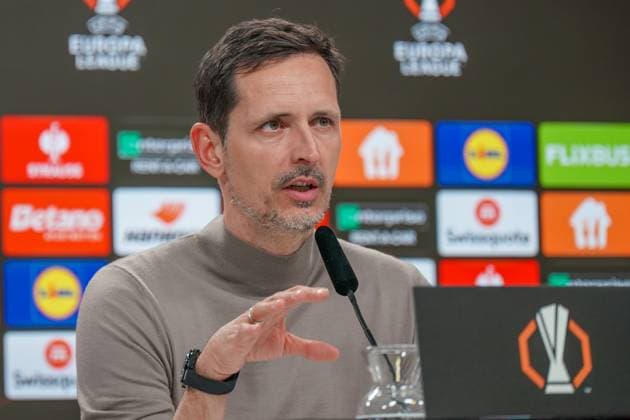 Uefa Europa League 2024 2025, Round of 16 Eintracht Frankfurt vs Ajax Amsterdam Deutsche Bank Park Frankfurt, Germany Dino Toppmöller Dino Toppmoeller Coach, Eintracht Frankfurt Copyright: xJOERANxSTEINSIEKx