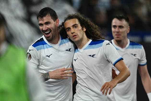 Alessio Romagnoli of S.S. Lazio celebrates after scoring the goal to make it 1-1 during the 2024 25 UEFA Europa League round of 16 second leg match between S.S. Lazio and F.C. Viktoria Plze? at Olympic Stadium on March 13, 2025 in Rome, Italy.  Copyright: xDomenicoxCippitelli IPAxSportx xipa-agency.netx xx IPA_55312251 IPA_Agency_IPA55312251