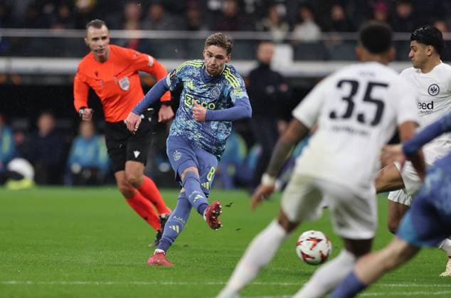 13 03 2025, Football UEFA Europa League, Eintracht Frankfurt Ajax AFC Amsterdam, emonline, emspor, v l , Goal scored, Goal to 4 1 by Kenneth Taylor Ajax Amsterdam DFL DFB REGULATIONS PROHIBIT ANY USE OF PHOTOGRAPHS AS IMAGE SEQUENCES AND OR QUASI VIDEO xdcx Copyright: HMBxMedia Claus