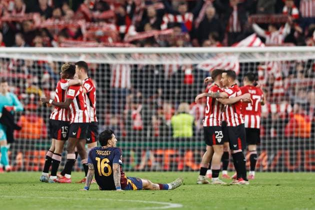 Leandro Paredes (Roma), MARCH 13, 2025 - Football Soccer : Paredes dejected after lossing UEFA Europa League Round of 16 2nd leg match between Athletic Club de Bilbao 3-1 AS Roma at the Estadio San Mames in Bilbao, Spain. Noxthirdxpartyxsales  (284704305)