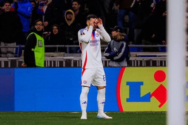 Lyon, France Georges Mikautadze (69 Olympique Lyonnais) celebrates his goal during the UEFA Europa League game between Olympique Lyonnais and Fotbal Club FCSB at Groupama Stadium in Lyon, France. (Pauline FIGUET SPP) Copyright: xPaulinexFIGUETx xSPPx spp-en-PaFiSp-PF_OLFCSB2594