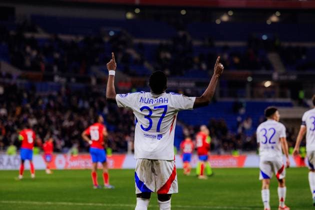 Lyon, France Ernest Nuamah (37 Olympique Lyonnais) celebrate the goal during the UEFA Europa League game between Olympique Lyonnais and Fotbal Club FCSB at Groupama Stadium in Lyon, France. (Pauline FIGUET SPP) Copyright: xPaulinexFIGUETx xSPPx spp-en-PaFiSp-PF_OLFCSB2661