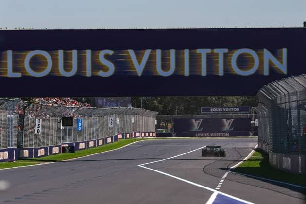 F1 Grand Prix Of Australia - Practice Nico Hulkenberg of Germany drives the (27) Kick Sauber C45 Ferrari during practice ahead of the F1 Grand Prix of Australia at Albert Park Circuit in Melbourne, Australia, on March 14, 2025. Melbourne Victoria Australia  Copyright: xPaddockerx originalFilename:paddocker-f1grandp250314_nphsS.jpg