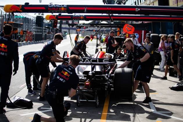 30 Liam Lawson AUS, Oracle Red Bull Racing , F1 Grand Prix of Australia at Albert Park Grand Prix Circuit on March 14, 2025 in Melbourne, Australia Photo by HOCH ZWEI Melbourne Australia