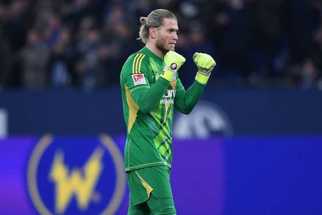 Soccer 2 Bundesliga 26 Matchday FC Schalke 04 Hannover 96 on 14 03 2025 at the Veltins Arena in Gelsenkirchen Loris Karius Schalke celebrates the goal to 1 0 by Christopher Antwi Adjei Schalke DFL regulations prohibit any use of photographs as image sequences and or quasi video xRx