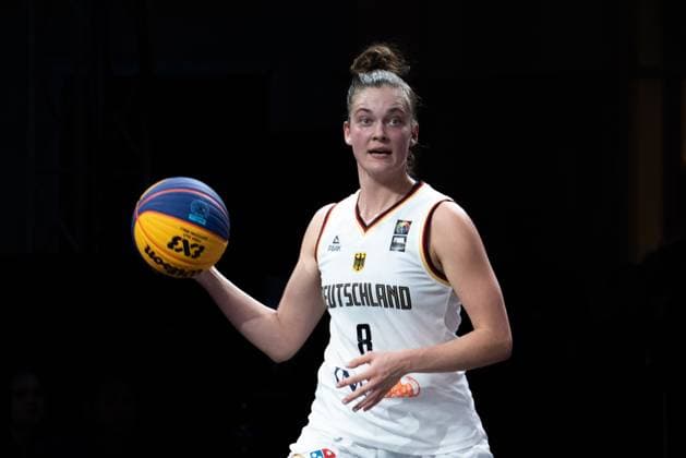 March 14, 2025, Bangkok, Thailand: Luisa Marie Nufer of Germany seen in action during the women s FIBA Basketball 3x3 Champions Cup 2025 match between Germany and Canada at Central World. Final score; Germany 10 : 14 Canada. Bangkok Thailand - ZUMAs197 20250314_aaa_s197_316 Copyright: xPeeraponxBoonyakiatx