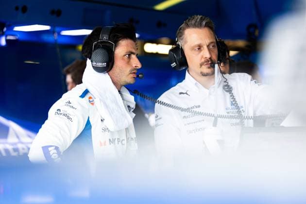 F1 - AUSTRALIAN GRAND PRIX 2025 SAINZ Carlos (spa), Williams Racing FW47, portrait during the Formula 1 Louis Vuitton Australian Grand Prix 2025, 1st round of the 2025 FIA Formula One World Championship, WM, Weltmeisterschaft from March 14 to 16, 2025 on the Albert Park Grand Prix Circuit, in Melbourne, Australia -  Copyright: xJoaoxFilipex