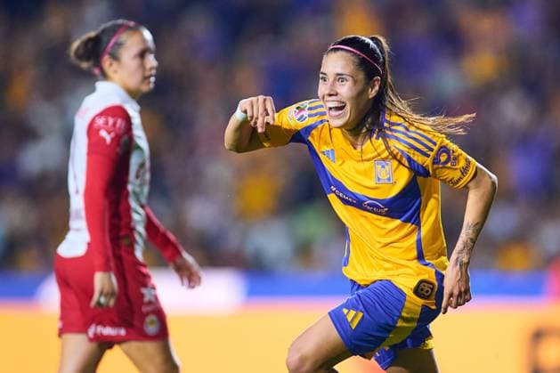 RECORD DATE NOT STATED Liga MX Femenil Clausura 2025 Tigres UANL vs Guadalajara Lizbeth Ovalle celebrates her goal 1-0 of Tigres during the 10th round match between Tigres UANL and Guadalajara as part of the Torneo Clausura 2025, Liga MX Femenil at Universitario Stadium on March 03, 2025 in Monterrey, Nuevo Leon, Mexico. MONTERREY NUEVO LEON MEXICO  Copyright: xJONATHANxDUENASx 20250303203912_LMXF_C25_UANL_GDL_OVALLE92