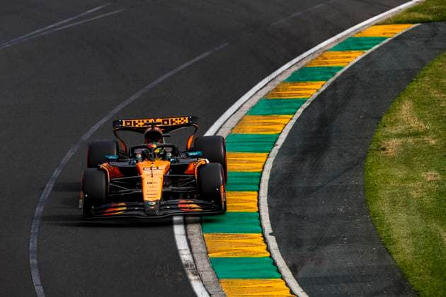 F1 - AUSTRALIAN GRAND PRIX 2025 81 PIASTRI Oscar (aus), McLaren F1 Team MCL39, action during the Formula 1 Louis Vuitton Australian Grand Prix 2025, 1st round of the 2025 FIA Formula One World Championship, WM, Weltmeisterschaft from March 14 to 16, 2025 on the Albert Park Grand Prix Circuit, in Melbourne, Australia - MelbourneAustralia  Copyright: xJoaoxFilipex