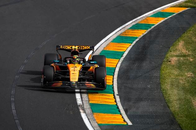 Sport Bilder des Tages F1 - AUSTRALIAN GRAND PRIX 2025 04 NORRIS Lando (gbr), McLaren F1 Team MCL39, action during the Formula 1 Louis Vuitton Australian Grand Prix 2025, 1st round of the 2025 FIA Formula One World Championship, WM, Weltmeisterschaft from March 14 to 16, 2025 on the Albert Park Grand Prix Circuit, in Melbourne, Australia - MelbourneAustralia  Copyright: xJoaoxFilipex