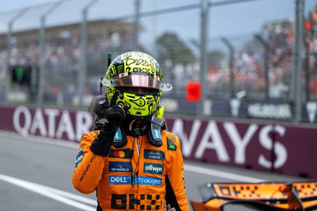 Lando Norris McLaren Formula 1 Team, 04 celebrates pole position while getting out with helmet, AUS, Formula 1 World Championship, Luis Vuitton Australian Grand Prix, Albert Park Circuit Melbourne, Qualifying, 2025 season, 15 03 2025 AUS, Formula 1 World Championship, Luis Vuitton Australian Grand Prix, Albert Park Circuit Melbourne, Qualifying Day, 2025 season, 15 03 2025 Melbourne Copyright: xEibner-Pressefoto Memmlerx EP_MMR
