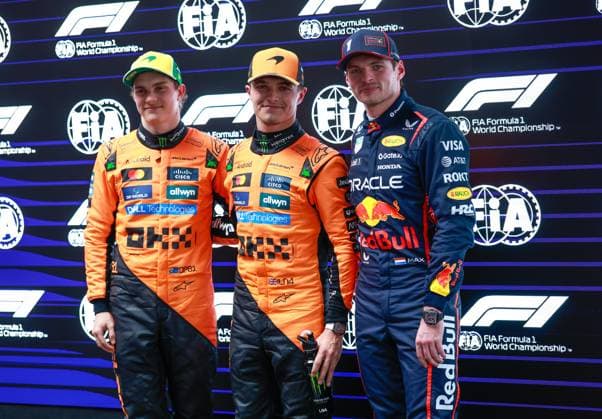 81 Oscar Piastri AUS, McLaren F1 Team , 4 Lando Norris GBR, McLaren F1 Team , 1 Max Verstappen NLD, Oracle Red Bull Racing , F1 Grand Prix of Australia at Albert Park Grand Prix Circuit on March 15, 2025 in Melbourne, Australia Photo by HOCH ZWEI Melbourne Australia