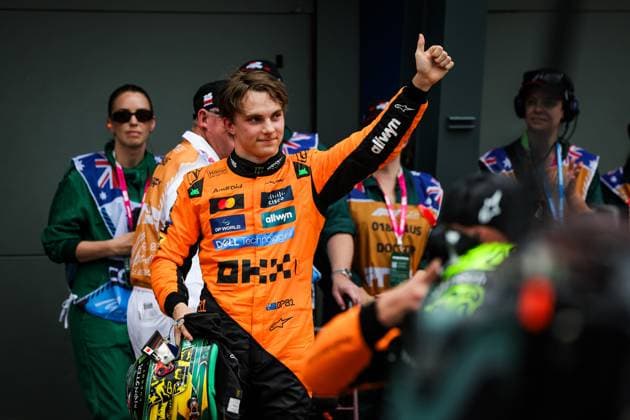 F1 - AUSTRALIAN GRAND PRIX 2025 PIASTRI Oscar (aus), McLaren F1 Team MCL39, portrait during the Formula 1 Louis Vuitton Australian Grand Prix 2025, 1st round of the 2025 FIA Formula One World Championship, WM, Weltmeisterschaft from March 14 to 16, 2025 on the Albert Park Grand Prix Circuit, in Melbourne, Australia - MelbourneAustralia  Copyright: xFLORENTxGOODENx
