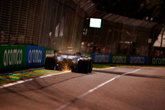 Formula 1, Australian Grand Prix 2025, Friday Practice 3 in Melbourne, Australia - 15 Mar 2025 Alexander Albon of Thailand drives the (23) Williams Racing FW47 Mercedes during final practice ahead of the F1 Grand Prix of Australia at the Albert Park Grand Prix circuit in Melbourne. Melbourne Australia Copyright: xGeorgexHitchensx xSOPAxImagesx ghausgp25_satfp3_9