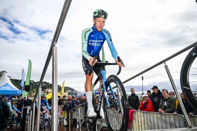 Paris - Nice 2025 - stage 7 AURON, FRANCE - MARCH 15 : De Pestel Sander (BEL) of Decathlon Ag2R La Mondiale Team before the start of the race during stage 7 of the 83th edition of the Paris - Nice cycling race, a stage of 109,3km with start in Nice and finish at Auron on March 15, 2025 in Auron, France, 15 03 2025 ( Motordriver Kenny Verfaillie - Auron France  Copyright: xNicoxVereeckenx