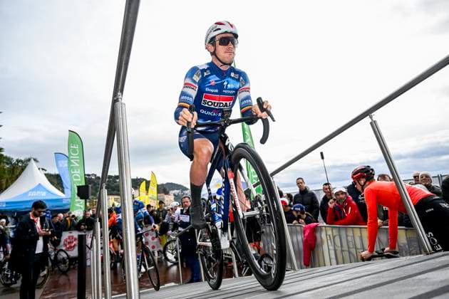 Paris - Nice 2025 - stage 7 AURON, FRANCE - MARCH 15 : Lampaert Yves (BEL) of Soudal Quick-Step before the start of the race during stage 7 of the 83th edition of the Paris - Nice cycling race, a stage of 109,3km with start in Nice and finish at Auron on March 15, 2025 in Auron, France, 15 03 2025 ( Motordriver Kenny Verfaillie - Auron France  Copyright: xNicoxVereeckenx