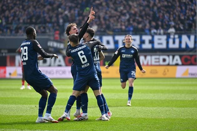 Paderborn, Home Deluxe Arena, 15 03 25, GER, Herren, 2 Bundesliga, Saison 2024 2025, SC Paderborn 07 1 FC Kaiserslautern Bild Aaron ZEHNTER Paderborn jubilates after his goal for 1 0 Only for editorial use DFL regulations prohibit any use of photographs as image sequences and or quasi video NRW Deutschland