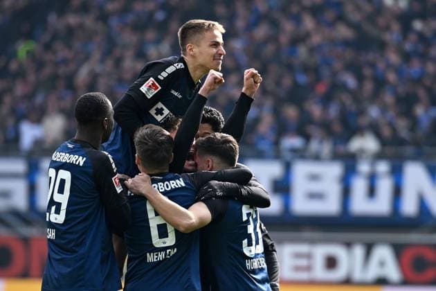 Paderborn, Home Deluxe Arena, 15 03 25, GER, Herren, 2 Bundesliga, Saison 2024 2025, SC Paderborn 07 1 FC Kaiserslautern Bild Aaron ZEHNTER Paderborn jubilates after his goal for 1 0 Only for editorial use DFL regulations prohibit any use of photographs as image sequences and or quasi video NRW Deutschland