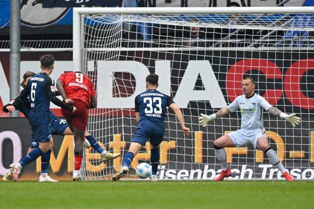 Paderborn, Home Deluxe Arena, 15 03 25, GER, Herren, 2 Bundesliga, Saison 2024 2025, SC Paderborn 07 1 FC Kaiserslautern Bild Ragnar ACHE Kaiserslautern macht das Tor zum 3 2 Only for editorial use DFL regulations prohibit any use of photographs as image sequences and or quasi video NRW Germany