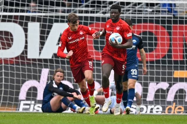 Paderborn, Home Deluxe Arena, 15 03 25, GER, Herren, 2 Bundesliga, Saison 2024 2025, SC Paderborn 07 1 FC Kaiserslautern Bild Ragnar ACHE Kaiserslautern jubilates after his goal for 3 2 Only for editorial use DFL regulations prohibit any use of photographs as image sequences and or quasi video NRW Deutschland